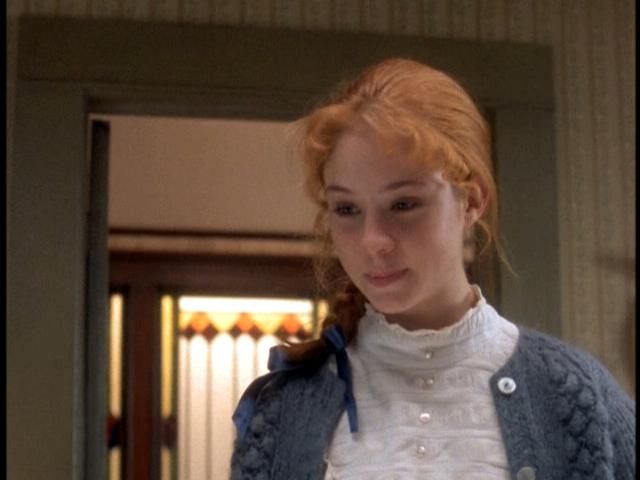 Megan Follows w serii z 1985 roku